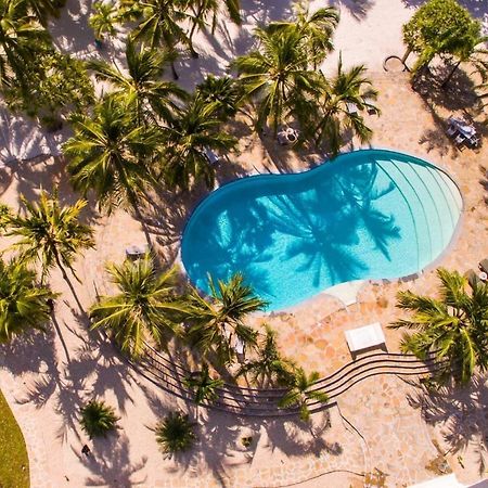 Zumzum Beach House Bed & Breakfast Kinondo Ngoại thất bức ảnh